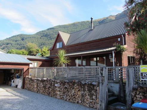 168B Fernhill Road, Fernhill/Sunshine Bay