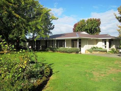 443 Twyford Road, Twyford