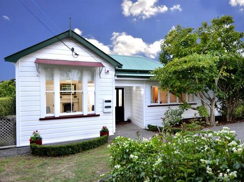 13 Rodney Road, Northcote Point