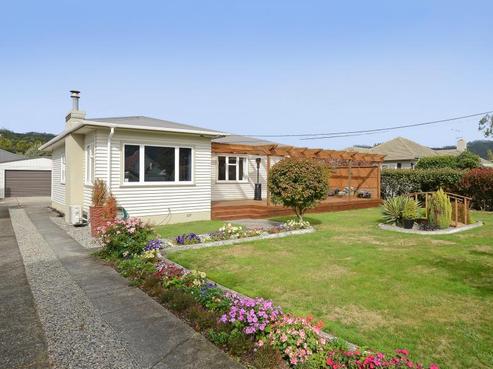 302 Fergusson Drive, Heretaunga