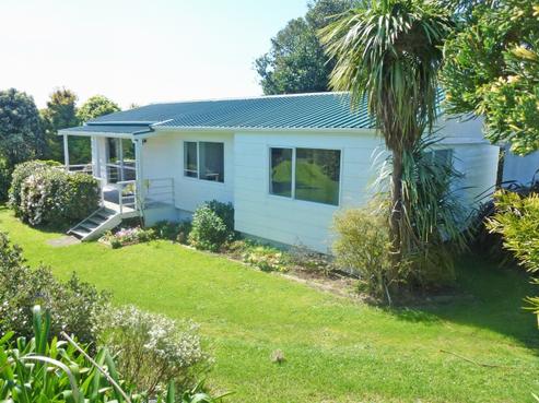 6820 South Road, Okato