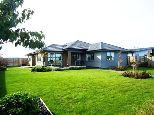 102 Pegasus Boulevard, Pegasus