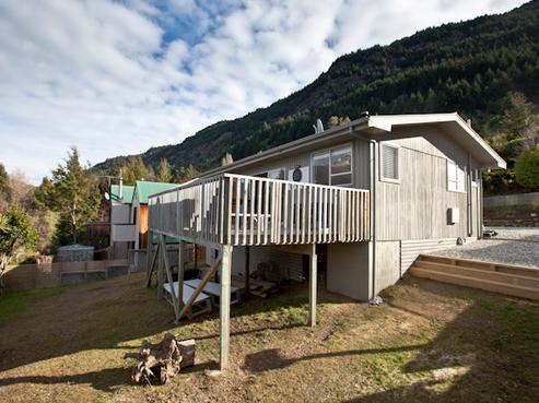 20 Evergreen Place, Fernhill/Sunshine Bay