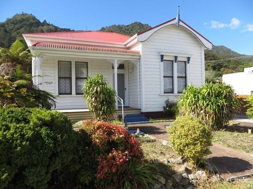 20 Rewi Street, Te Aroha