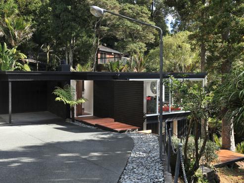 72 Otitori Bay Road, Titirangi