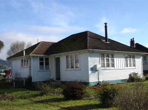 14 Plaskett Street, Reefton
