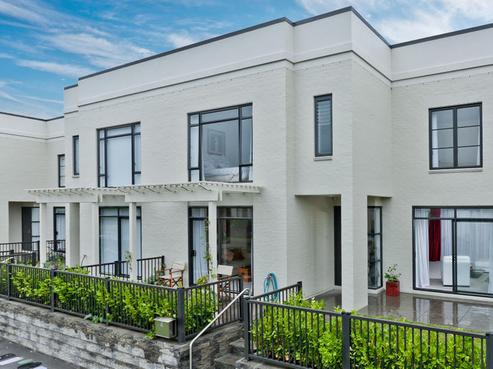 78 Bluegrey Avenue, Stonefields