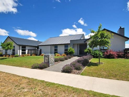16 Rotherham Drive, West Melton