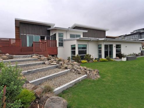 11 Kenmure Drive, Huntsbury