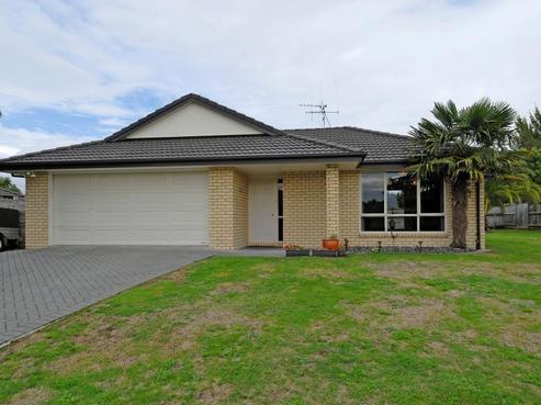 16 Malbec Place, Rototuna