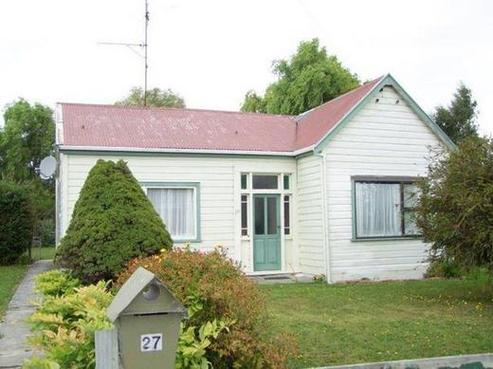 27 Burns Street, Milton