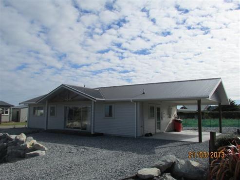 8 Richards Drive, Hokitika