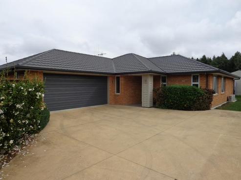 77A East Street, Enderley