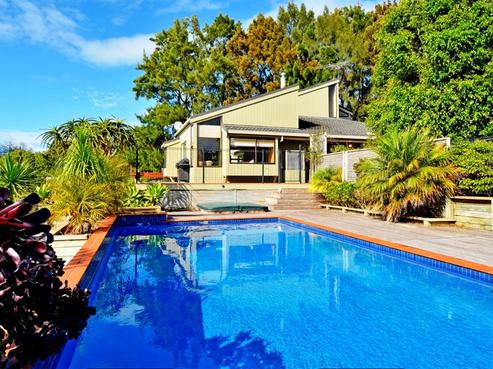 28 Clayden Drive, Gulf Harbour