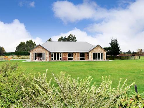 13 Mchugh Crescent, Darfield