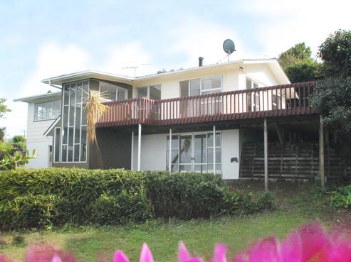 273 Sunset Road, Sunnynook