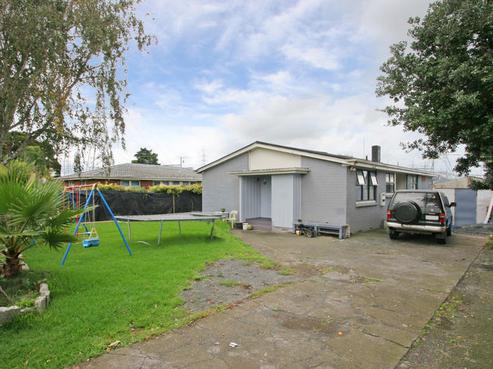 70 Bairds Road, Otara