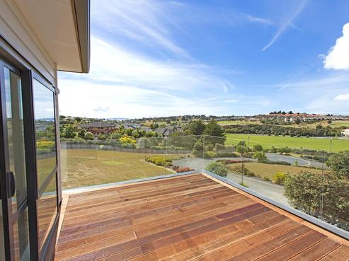 24 Bella Vista Drive, Gulf Harbour
