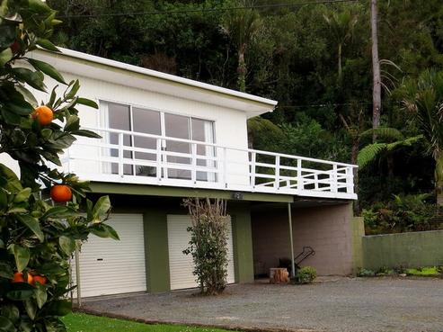 6 Opahi Bay Road, Mahurangi West
