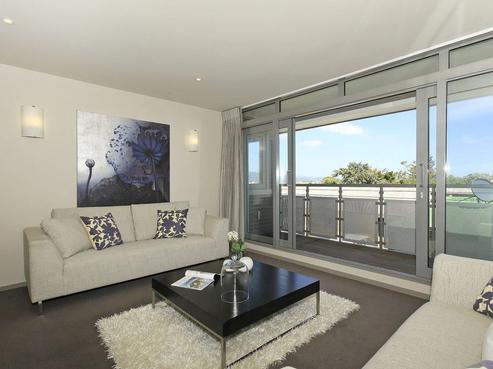 2/204 Jackson Street, Petone