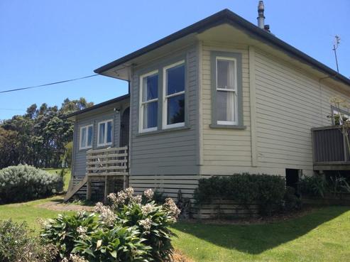 421 South Road, Omata