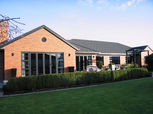 11 Bracken Gable, Rosedale