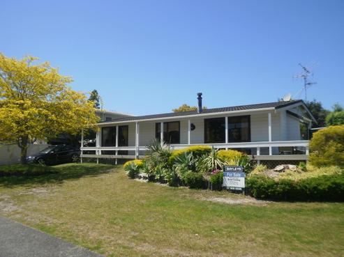 17 Dunlop Drive, Pauanui