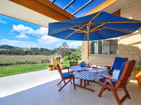 11 East Street, Mahurangi East