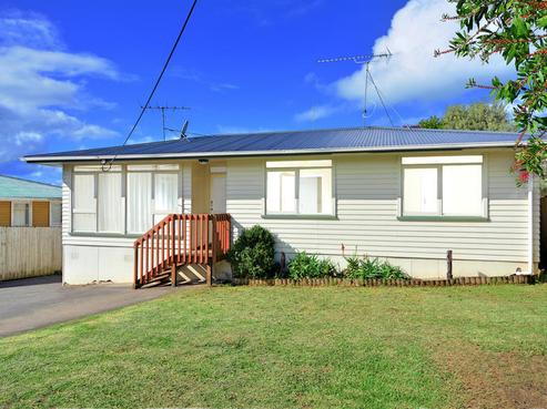 11 Woodall Place, Totara Vale