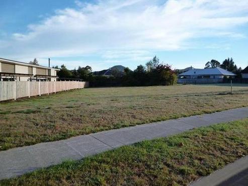 6 Rogers Place, Kinloch