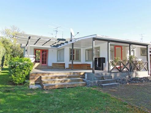 14 Cornwall Street, Masterton