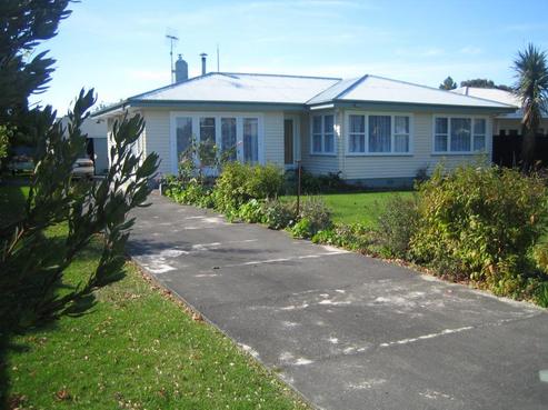 15 Avenue Road, Greenmeadows