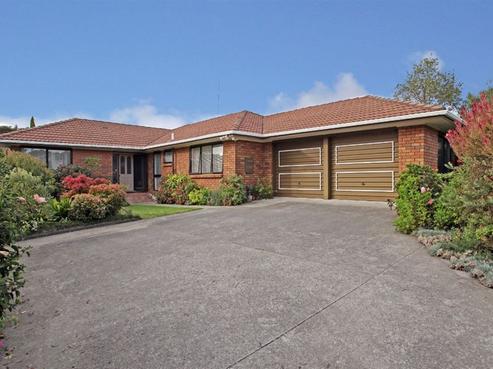 18 Peretao Rise, The Gardens