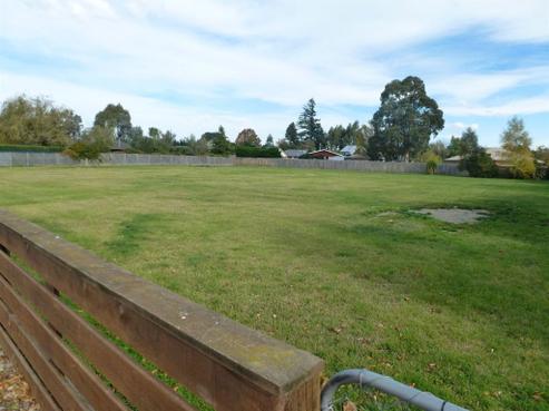 5B Totara Drive, Oxford