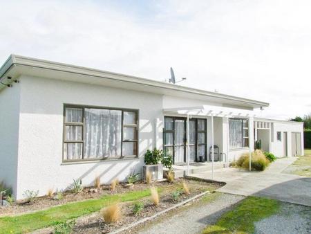 70 Elderlee Street, Milton