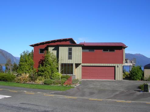 99 Ahau Street, Moana / Lake Brunner