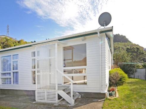 6A Downing Street, Crofton Downs