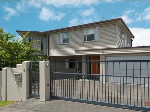 2/3 Garadice Road, Rothesay Bay