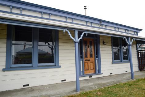3 Rathmore Street, West End