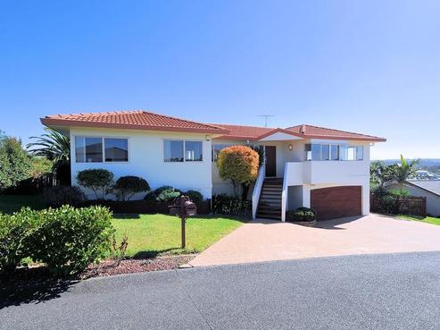 14 Mannikin Place, Unsworth Heights