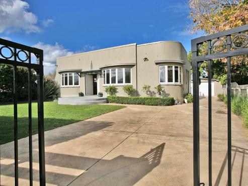 1107 Caroline Road, Mayfair