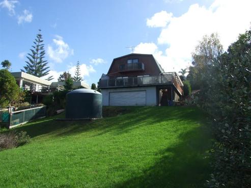 44 Stillwater Crescent, Stillwater
