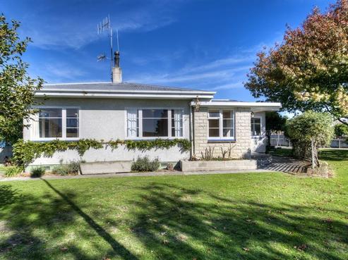 4 Oxford Street, Taradale