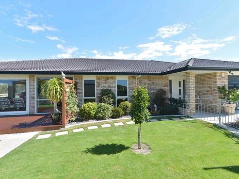 15 Inverness Lane, Waipu