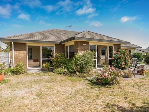 14 Monarch Place, Paraparaumu Beach