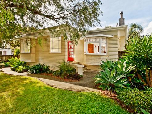 172 Lake Road, Belmont