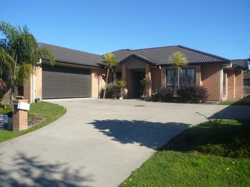 103 Barrington Drive, Huntington
