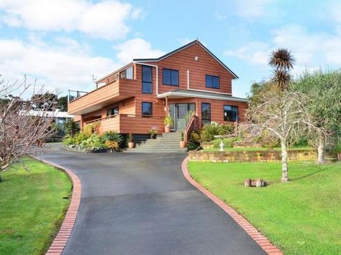 27 Deerness Crescent, Algies Bay