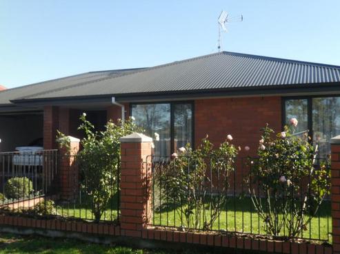 93 Chalmers Avenue, Hampstead