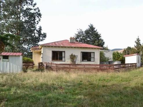 3905 Waipahi Highway, Clinton and Surrounds